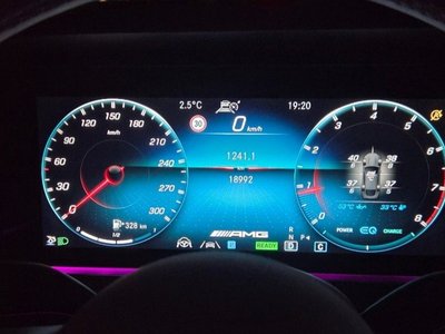 MERCEDES-BENZ GT AMG - 8