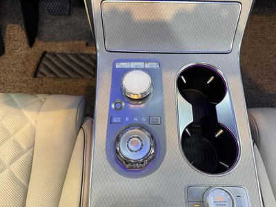 2024 Genesis GV80 — миниатюра 13