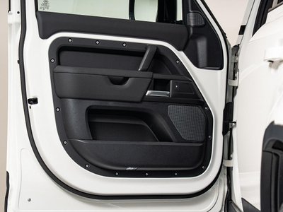 صورة مصغرة 12 لـ 2024 LAND Rover DEFENDER