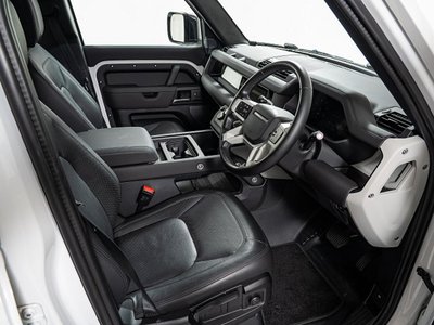 صورة مصغرة 29 لـ 2024 LAND Rover DEFENDER