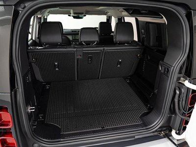 صورة 9 لـ 2024 LAND Rover DEFENDER