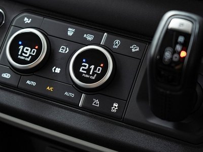 صورة مصغرة 43 لـ 2024 LAND Rover DEFENDER