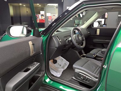 MINI COUNTRYMAN - 10