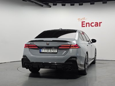 BMW 5 SERIES - 3