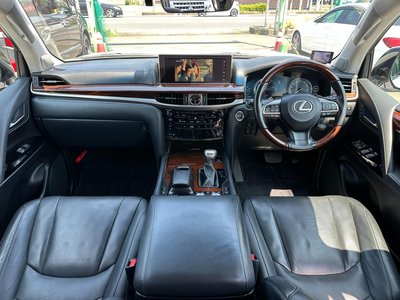صورة مصغرة 13 لـ 2018 Lexus LX