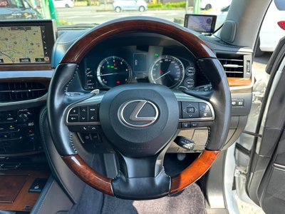 صورة مصغرة 14 لـ 2018 Lexus LX