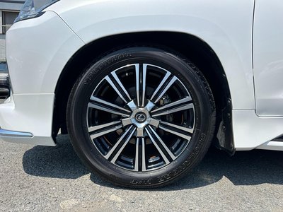 صورة مصغرة 70 لـ 2018 Lexus LX