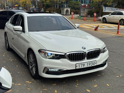 BMW 5 SERIES