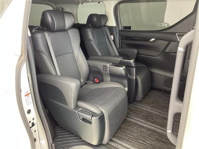 صورة 7 لـ 2020 Toyota ALPHARD