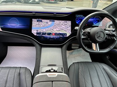 MERCEDES-BENZ EQS - 2