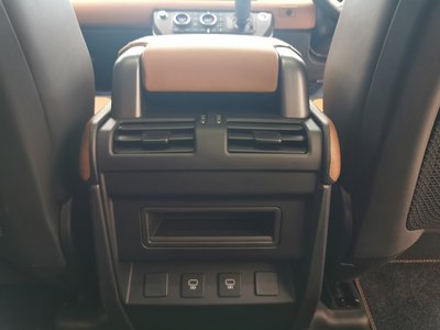 2024 LAND Rover DEFENDER 缩略图 13
