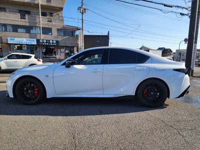 LEXUS IS - 9