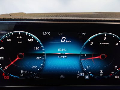 MERCEDES-BENZ GLE - 8