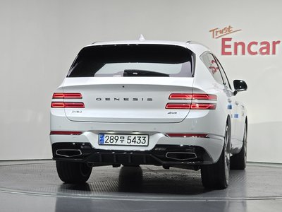 GENESIS GV80 - 3