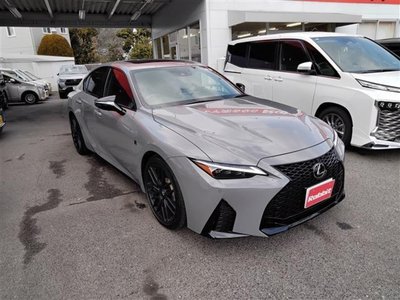 LEXUS IS - 1