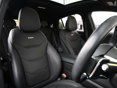 صورة مصغرة 13 لـ 2024 Mercedes-BENZ GLC AMG