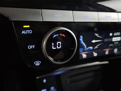 2023 Genesis G80 (RG3) — миниатюра 17