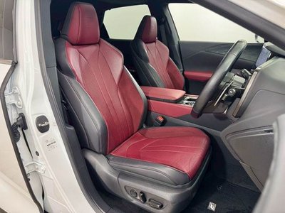 صورة 5 لـ 2023 Lexus RX