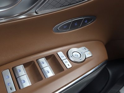 صورة مصغرة 29 لـ 2021 Genesis GV70