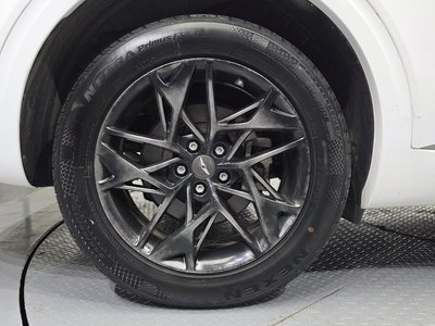 صورة 6 لـ 2021 Genesis GV70