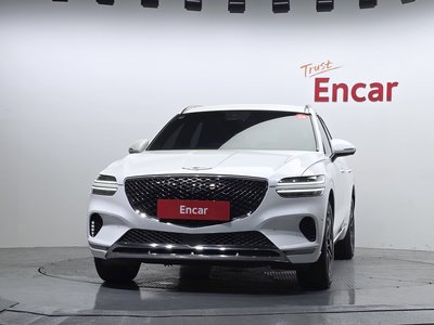 صورة 2 لـ 2021 Genesis GV70