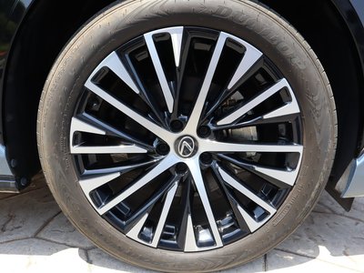 صورة مصغرة 44 لـ 2023 Lexus RZ