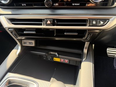 2023 Lexus RX thumbnail 50