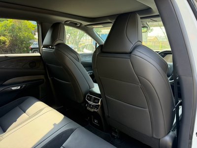 2023 Lexus RX thumbnail 67