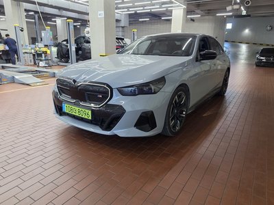 2024 BMW I5 照片 1