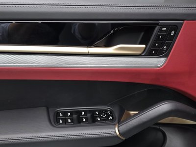 صورة مصغرة 24 لـ 2023 Porsche CAYENNE