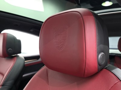 صورة مصغرة 33 لـ 2023 Porsche CAYENNE