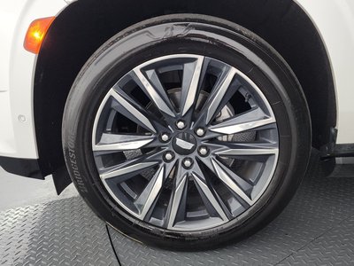 CADILLAC ESCALADE - 6