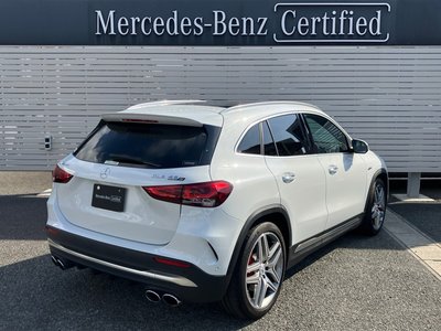MERCEDES-BENZ GLA - 4