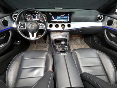 MERCEDES-BENZ E-CLASS - 5