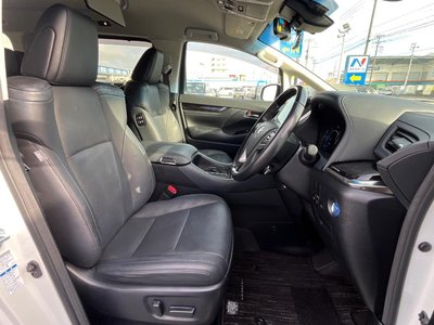 TOYOTA ALPHARD - 9