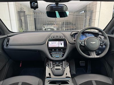 صورة مصغرة 25 لـ 2023 Aston Martin DBX