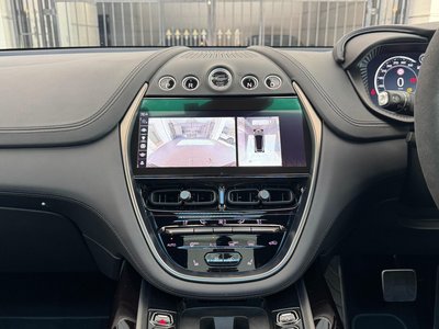 صورة مصغرة 26 لـ 2023 Aston Martin DBX