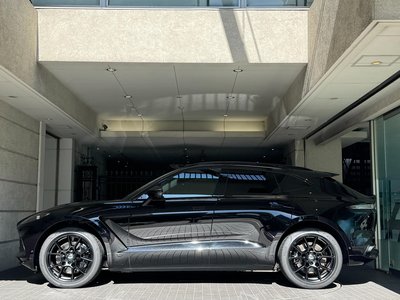 2023 Aston Martin DBX 照片 4