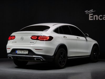 MERCEDES-BENZ GLC - 3