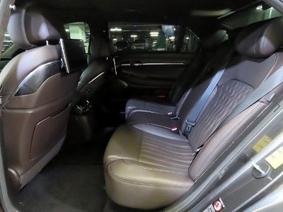 صورة 4 لـ 2019 GENESIS G90