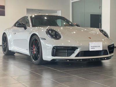 PORSCHE 911 - 4