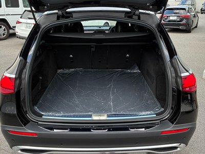 MERCEDES-BENZ E-CLASS - 8