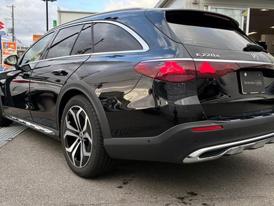 MERCEDES-BENZ E-CLASS - 4