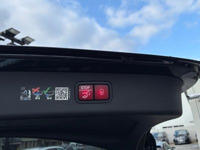 MERCEDES-BENZ E-CLASS - 9