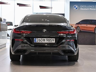 BMW 8 SERIES - 3