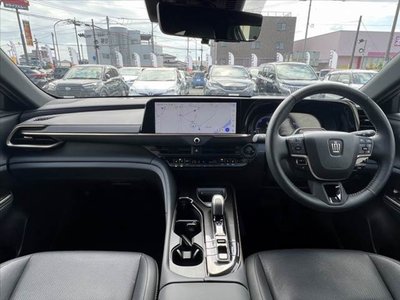 TOYOTA CROWN SPORT - 2