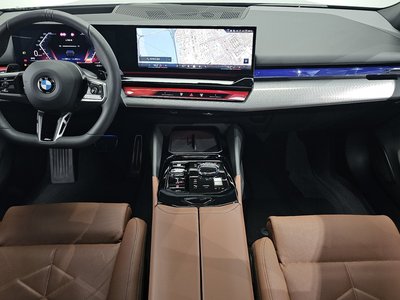 2025 BMW 5 SERIES photo 5