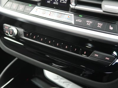 2022 BMW X4 — миниатюра 29