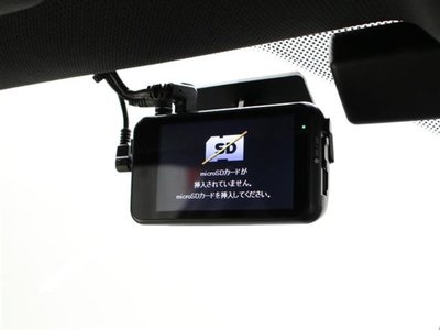 BMW M2 COMPETITION - 7