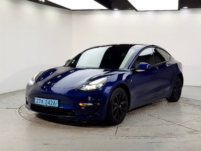 TESLA MODEL 3 - 6
